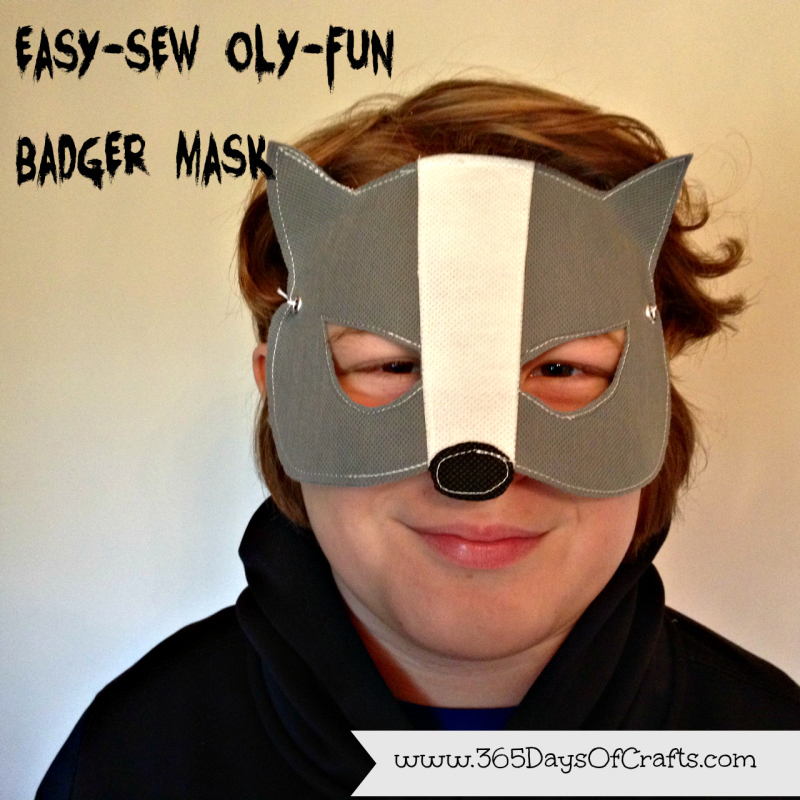 15 - 365 Days of Craft - 15 Minute Badger Mask halloween costumes